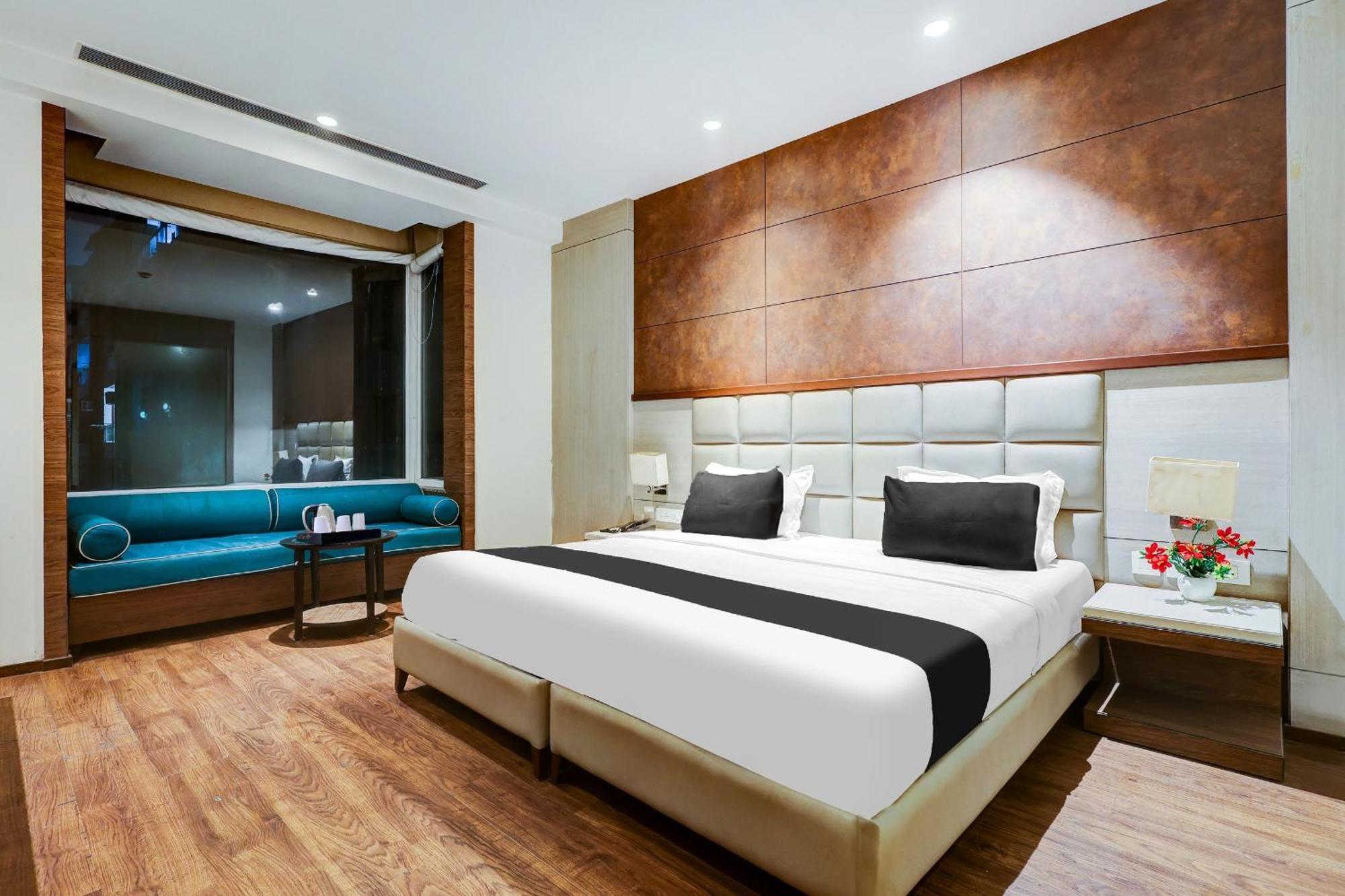 Hotel Ivy Plaza Near Igi Airport Нью-Дели Экстерьер фото
